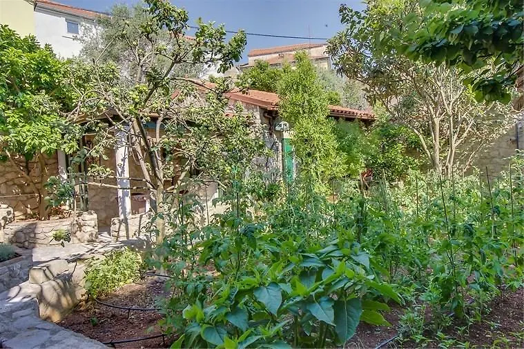 Apartment Julia Veli Losinj